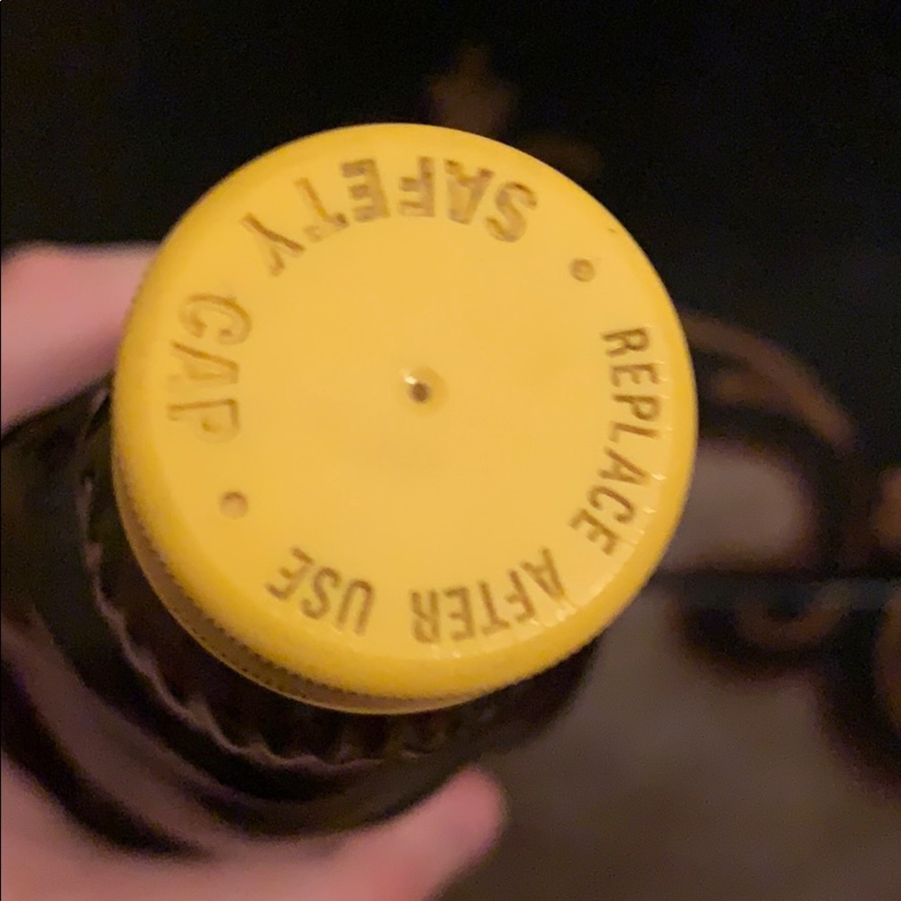 Mrs. Butterworth's Syrup Glass Bottle 24 oz - Picture 3 of 4
